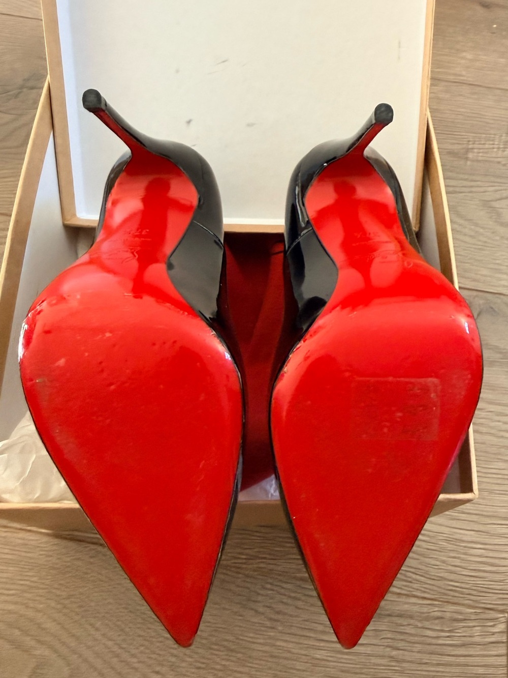 Christian Louboutin So Kate 120 - Picture 9 of 12